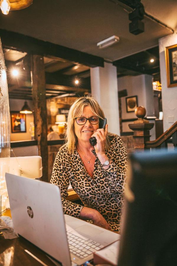 Rose & Crown Inn Knutsford Buitenkant foto